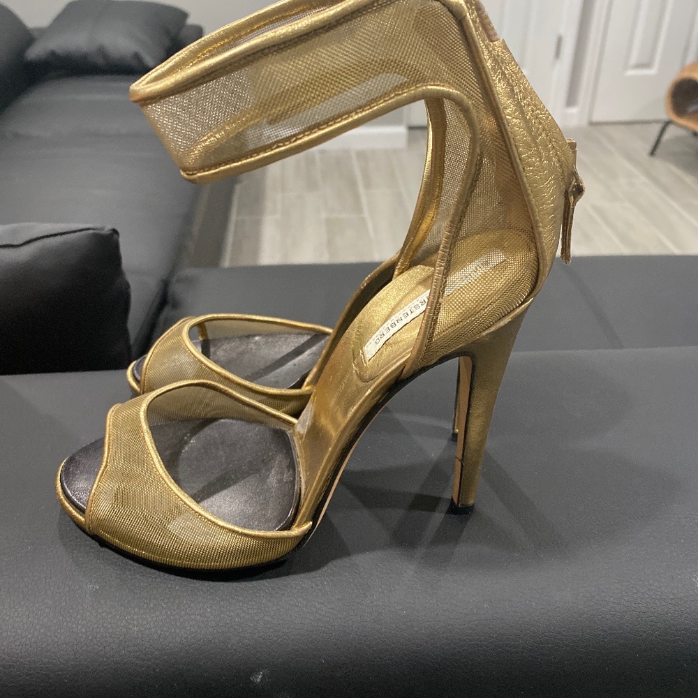 DVF sandals Gold